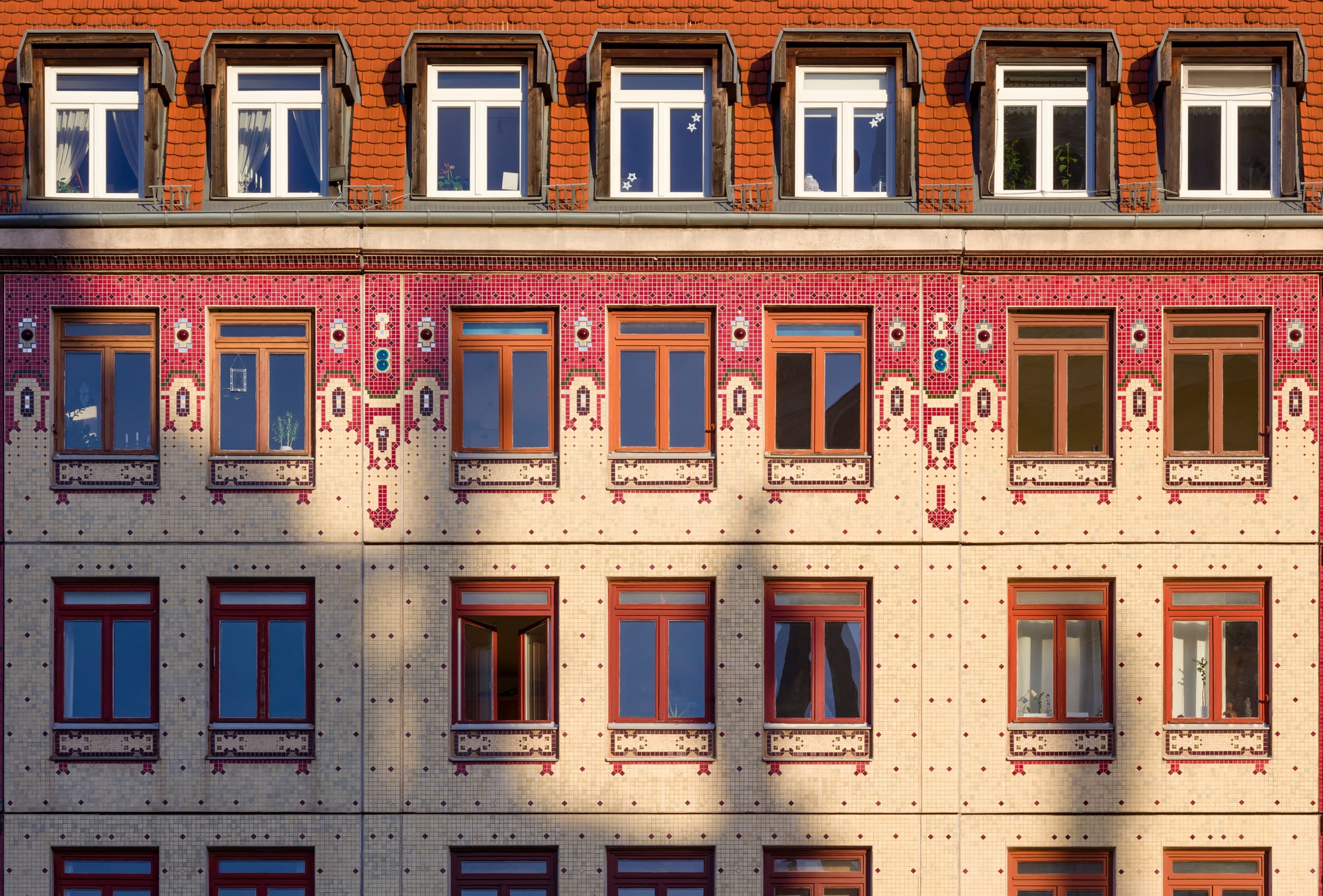 Fassade Detail von Wohngebäude von Manfred Prasser und Matthias Borner