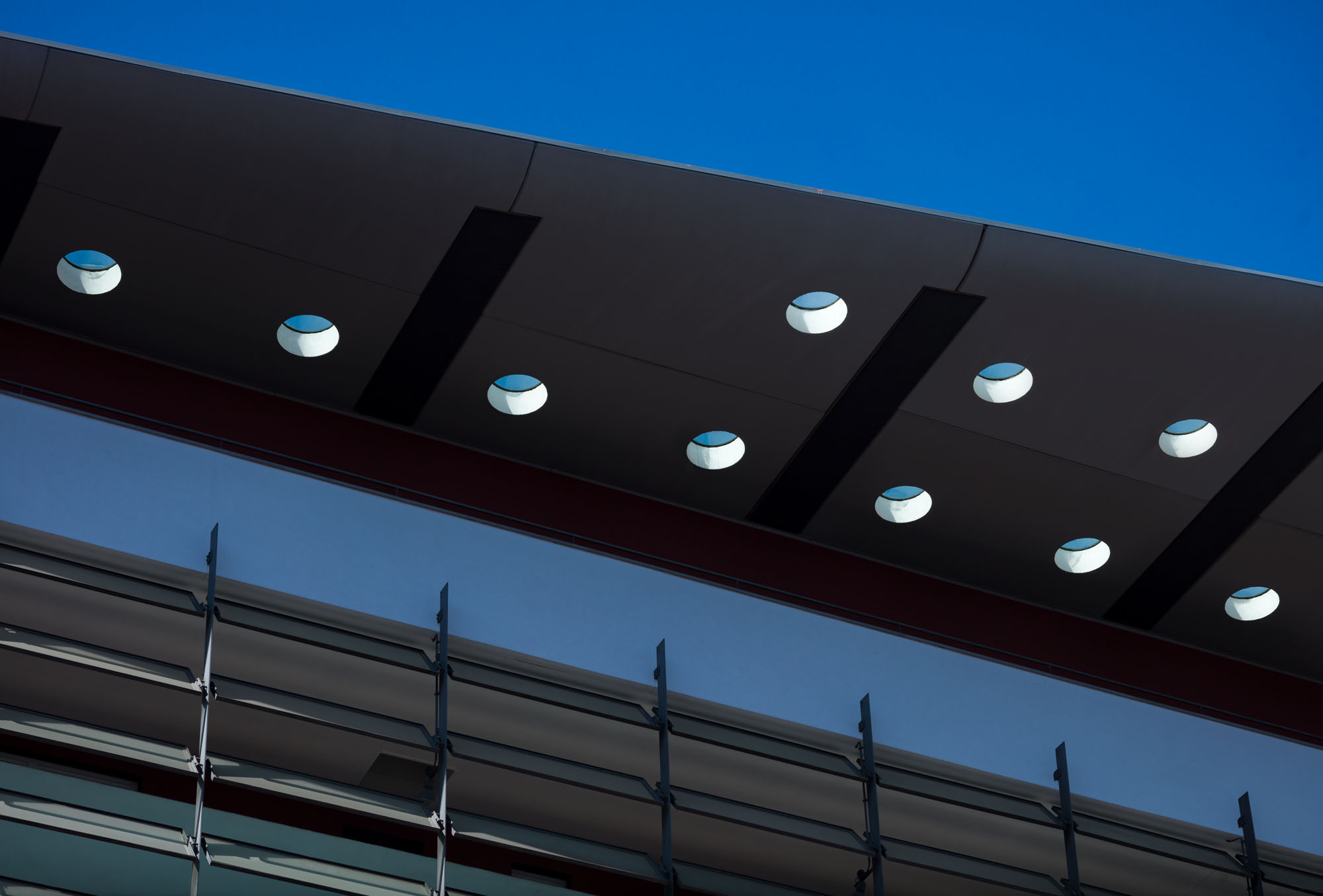 Checkpoint Charlie, Detail Dach