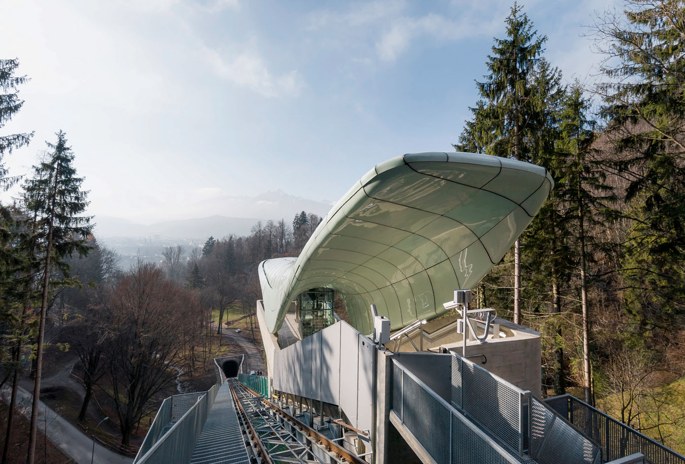 Station Alpenzoo, Nordkettenbahn, Innsbruck, Tirol, Österreich · Tirol Werbung GmbH · Architektur: Zaha Hadid Architects.